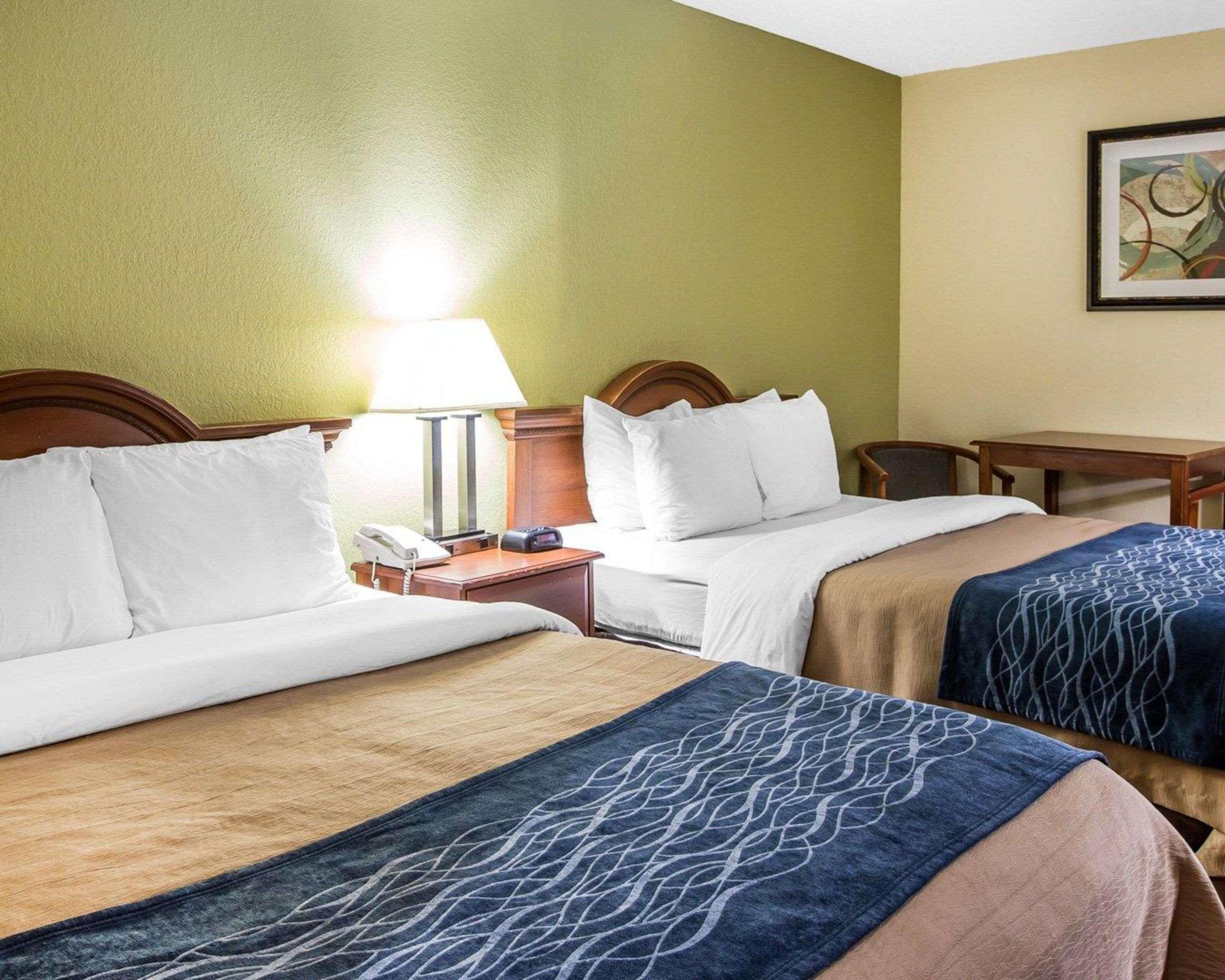 Quality Inn Darien-North Brunswick Exterior foto